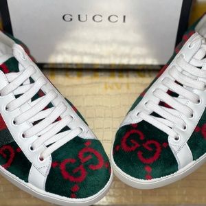 🚨SOLD OUT! GUCCI ACE VELVET SPONGE SNEAKERS🚨 RECEIPT INCLUDED!